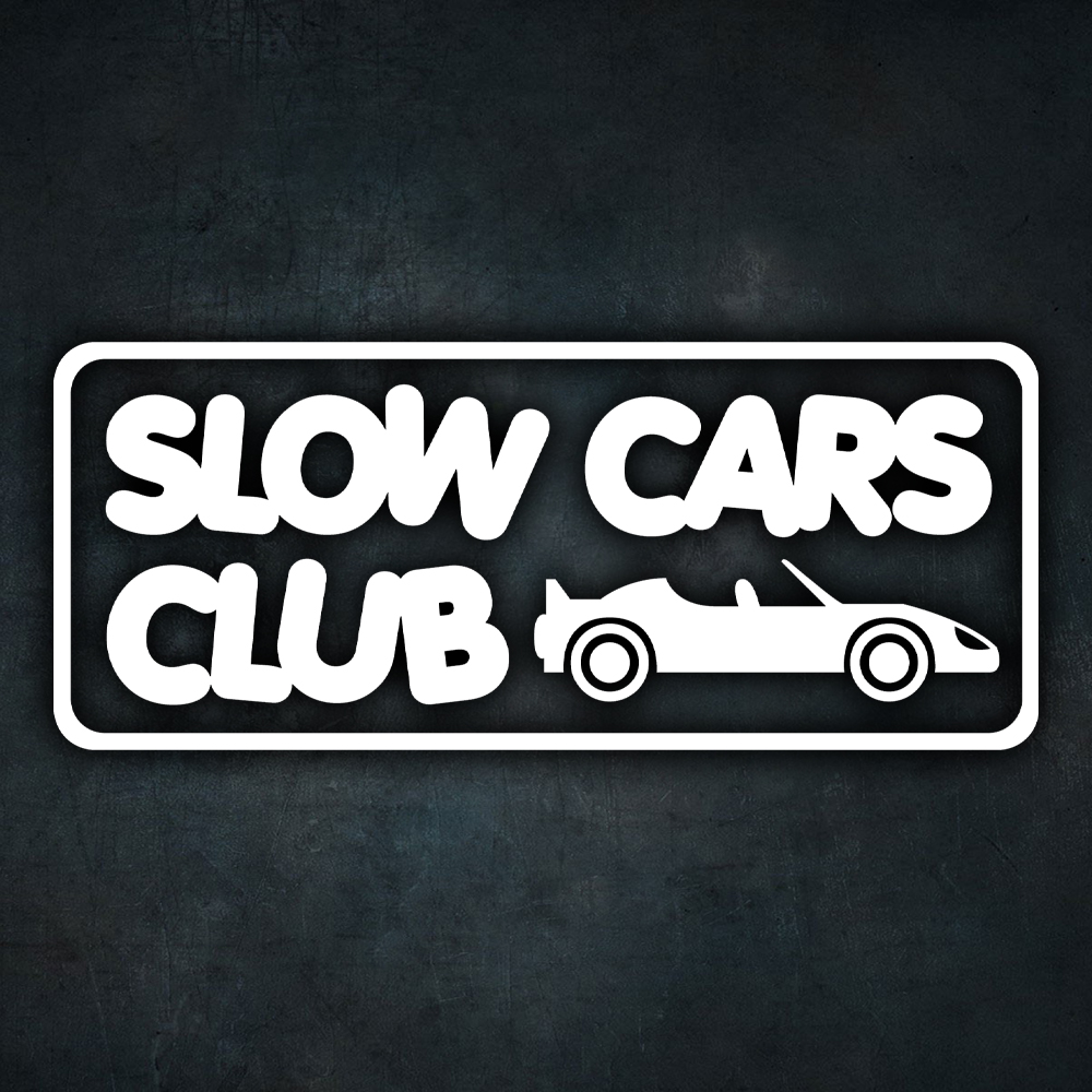 Biela nálepka na auto Slow Cars Club