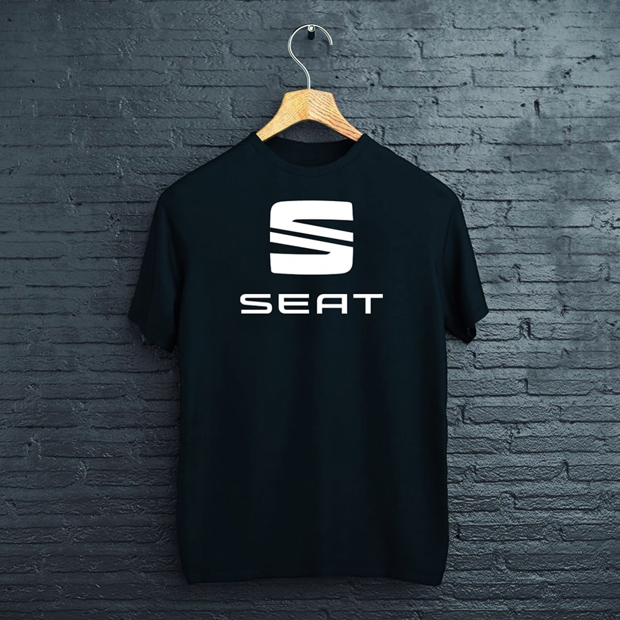 čierne tričko seat logo